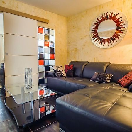 Le Mascarin Apartment บูก็อง กาโนต์ ภายนอก รูปภาพ